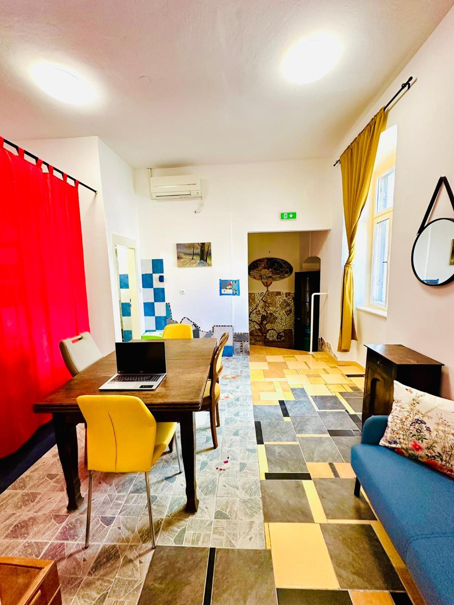 Hostel Art & Joy Pula Exteriér fotografie