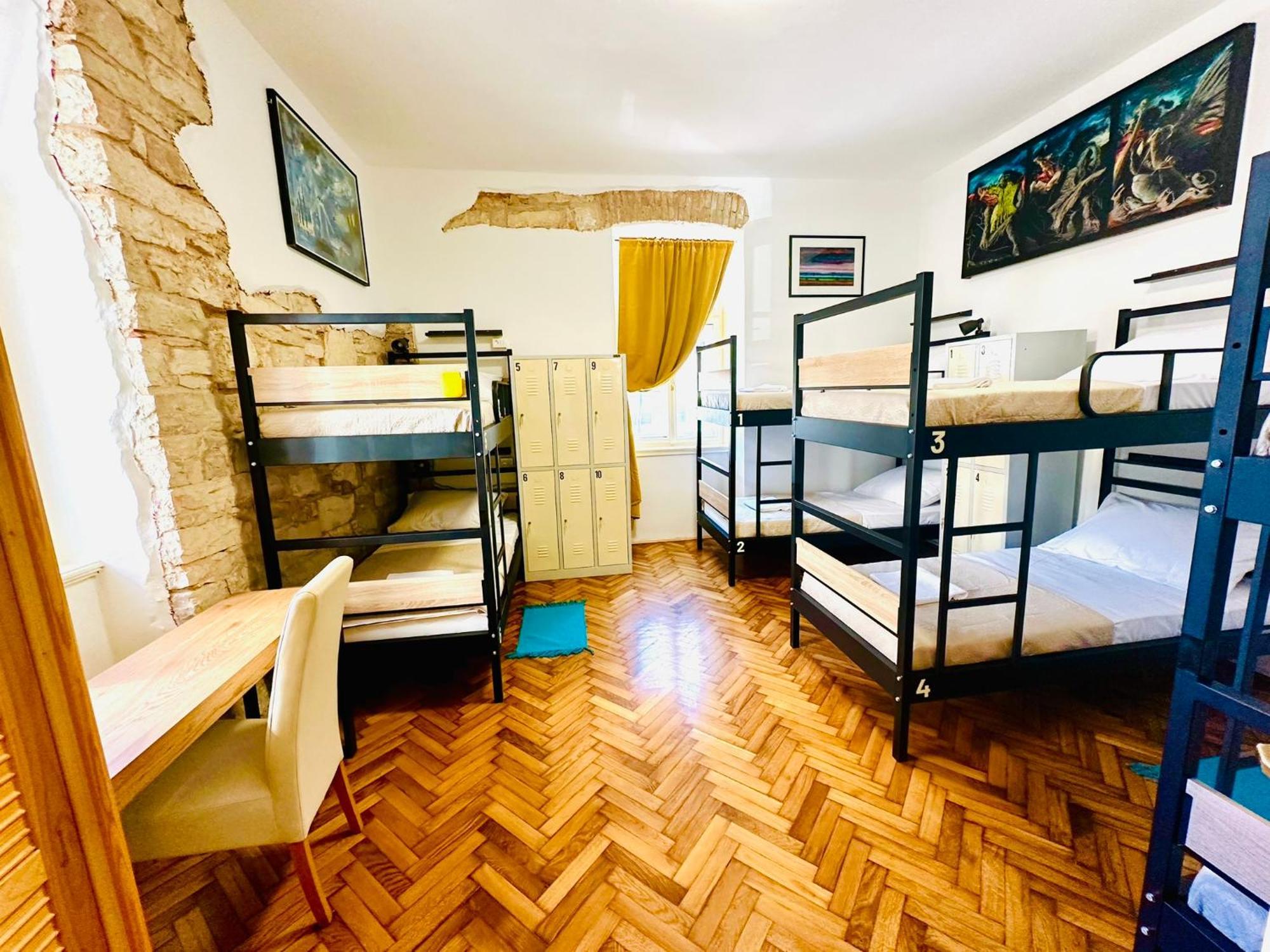 Hostel Art & Joy Pula Exteriér fotografie